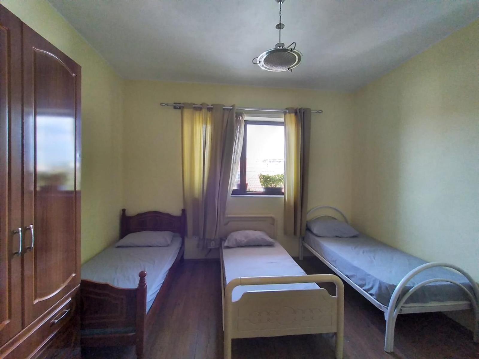 Our Way Guest House & Hostel ชโคเดอร์ ห้อง รูปภาพ
