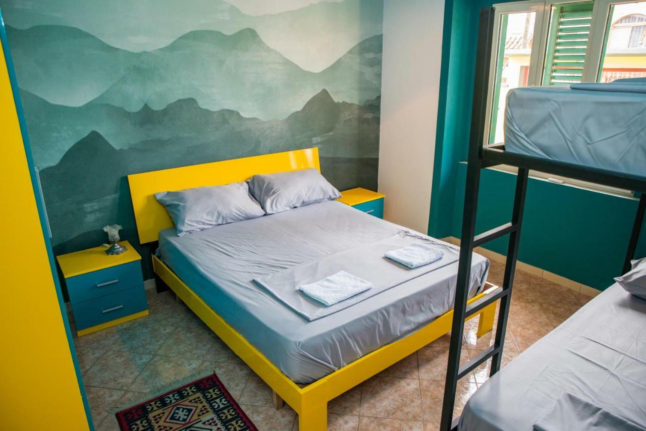 Our Way Guest House & Hostel ชโคเดอร์ ภายนอก รูปภาพ