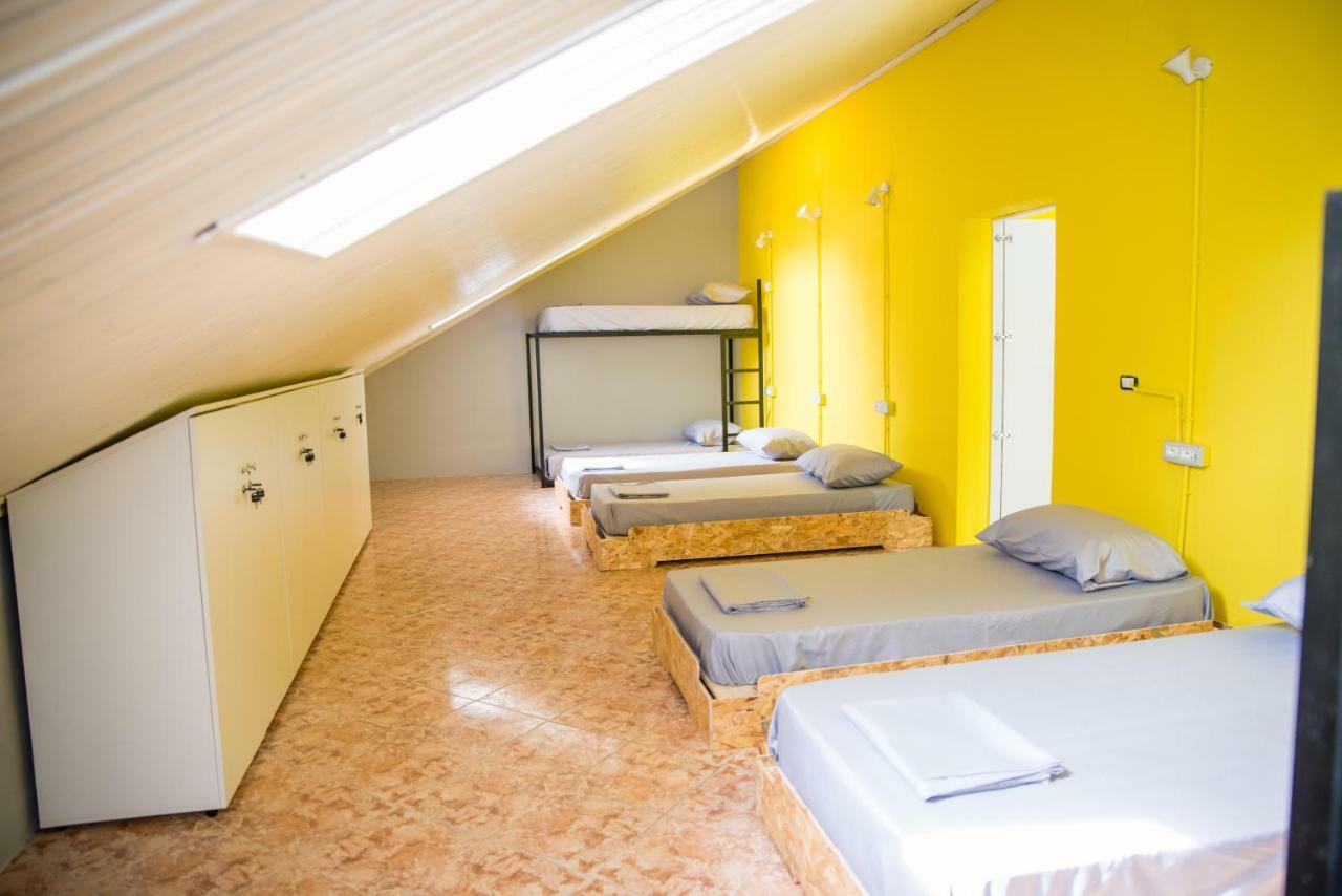 Our Way Guest House & Hostel ชโคเดอร์ ภายนอก รูปภาพ