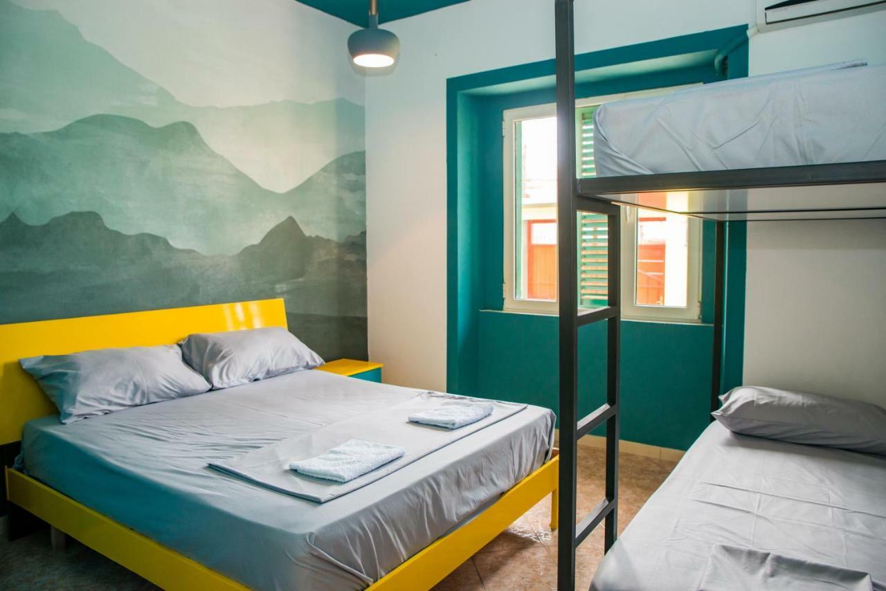 Our Way Guest House & Hostel ชโคเดอร์ ภายนอก รูปภาพ