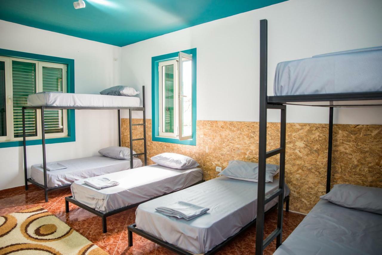 Our Way Guest House & Hostel ชโคเดอร์ ภายนอก รูปภาพ