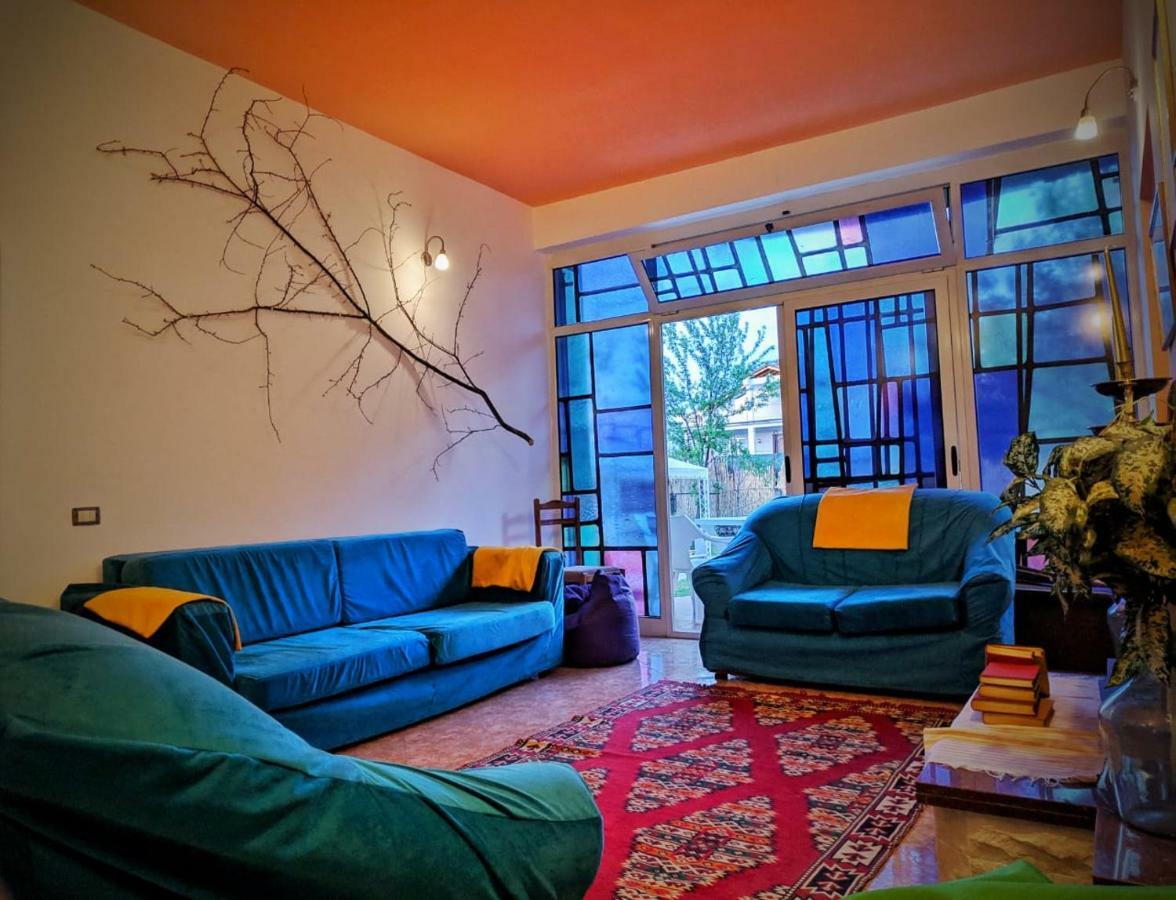 Our Way Guest House & Hostel ชโคเดอร์ ภายนอก รูปภาพ